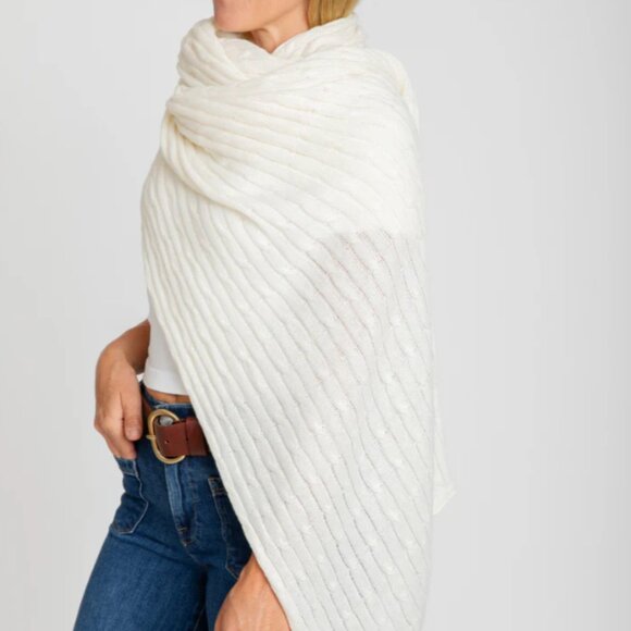 Burgess Collection Cable Knit Wrap Scarf in Chalk Cotton Cashmere Blend - Picture 2 of 5